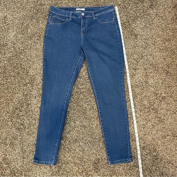 Royalty For Me Straight Leg Jeans Sz 16 - Picture 4 of 9
